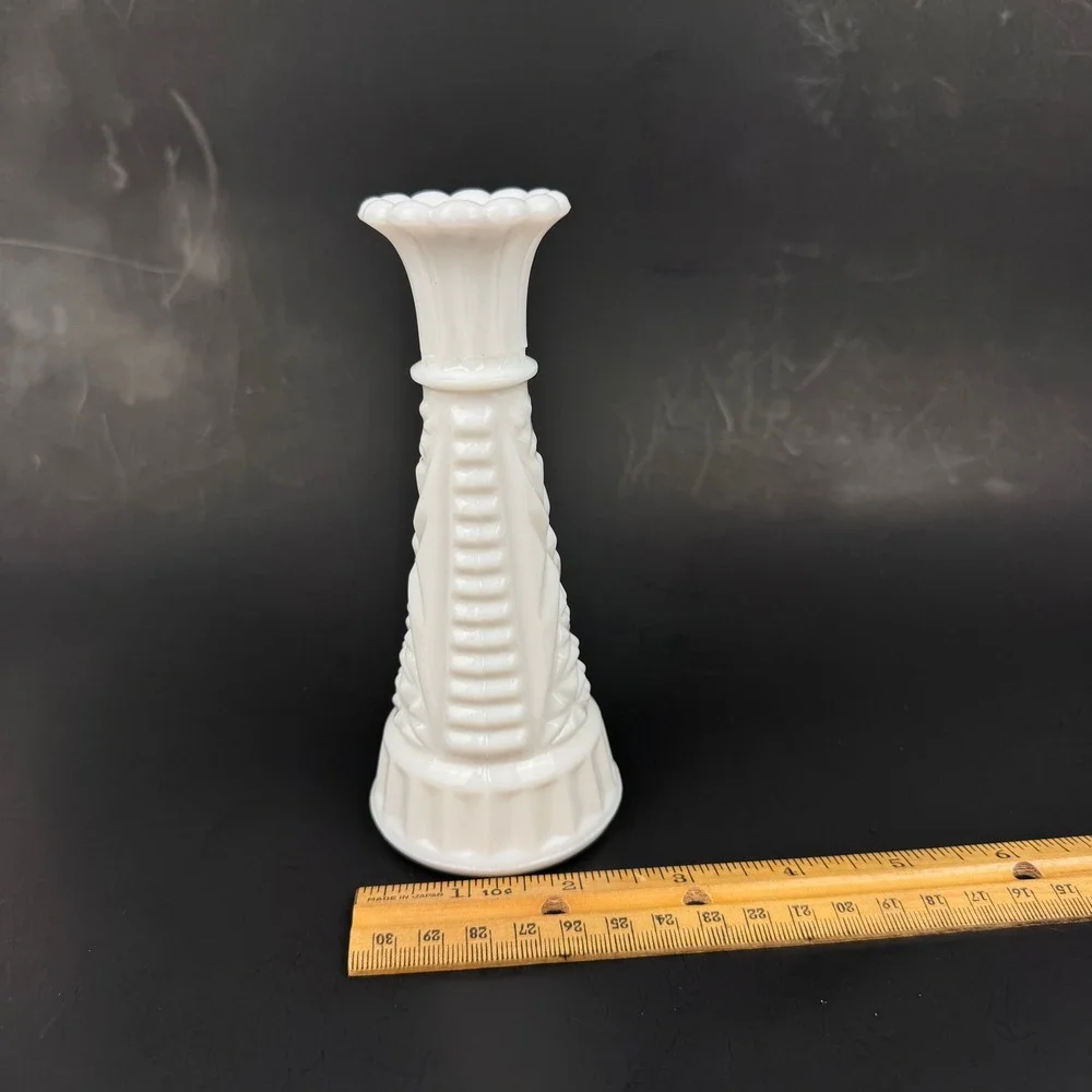 Vtg Tabletop White Milk Glass Textured Bud Vase Stars and Bars Design 6inch Tall